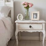 Nachtschrank im Shabby Chic Stil (NF)