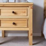 Nachttisch aus Kiefer-Holz (NF)
