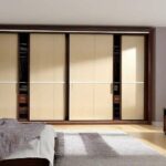 Schwebetürenschrank (NF)