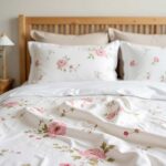 Bettwäsche mit rosa Blumenmotiv (NF)